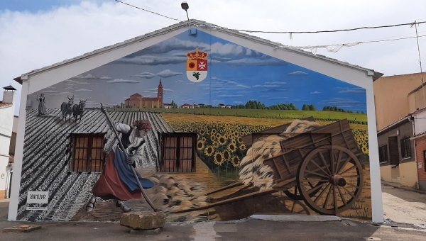 Cañizal realiza un mural en homenaje a la mujer trabajadora en el entorno rural
